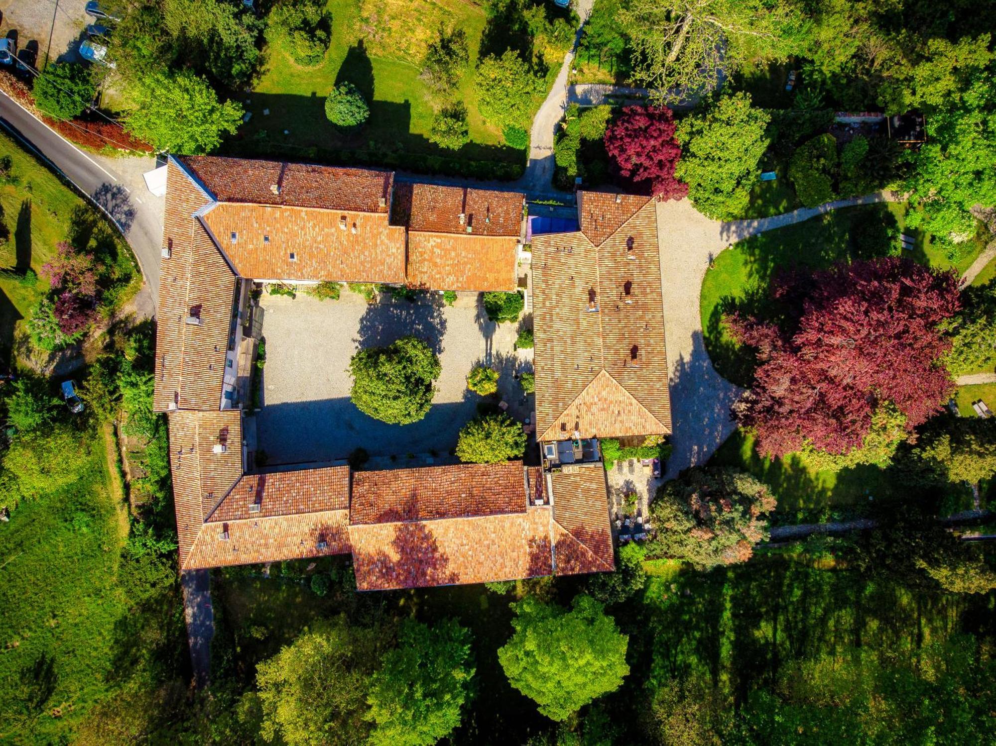 Dandelion Como Suites & Park Villa Guardia Exterior photo